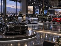 نمایشگاه خودرو تهران ۱۴۰۵؛ این ۱۰ ماشین را از دست ندهید / از BMW سری ۷ تا شاسی‌بلند ۳۰ میلیاردی